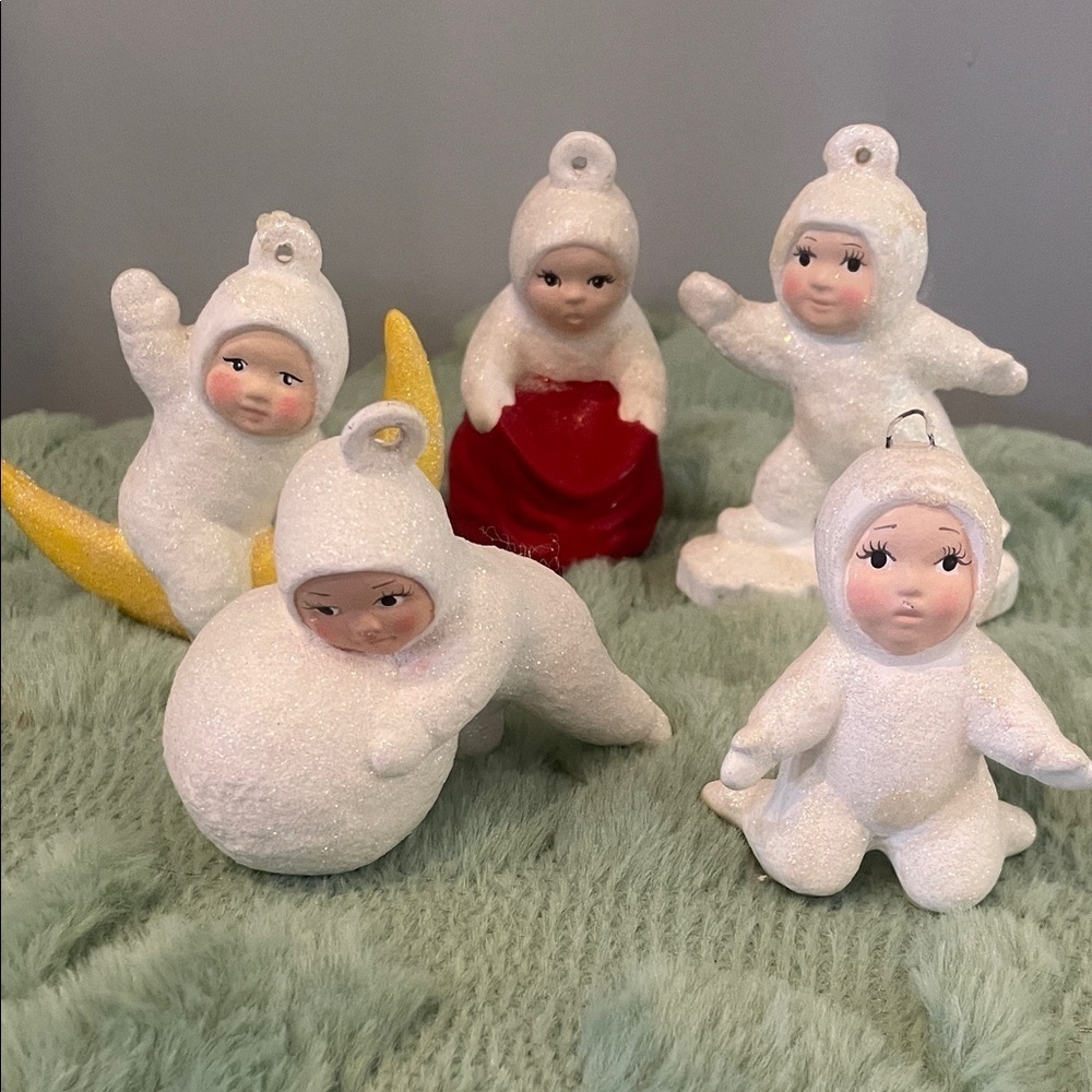 Set of White and Red Snow Baby Ornaments vintage 80’s hand painted
